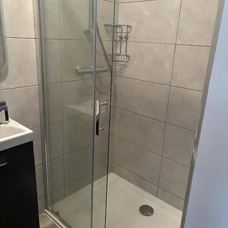 Clifden 1 Bedroom